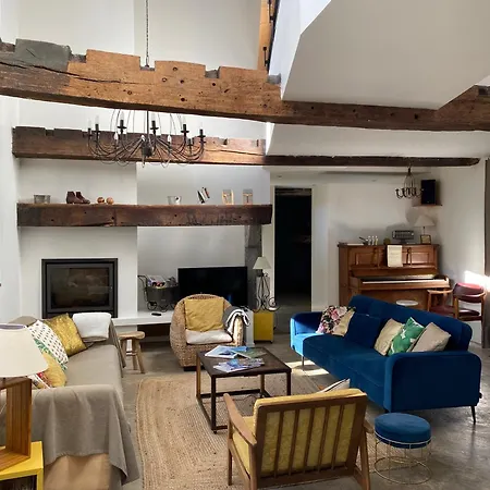 Holiday home Chez Castagne Issor