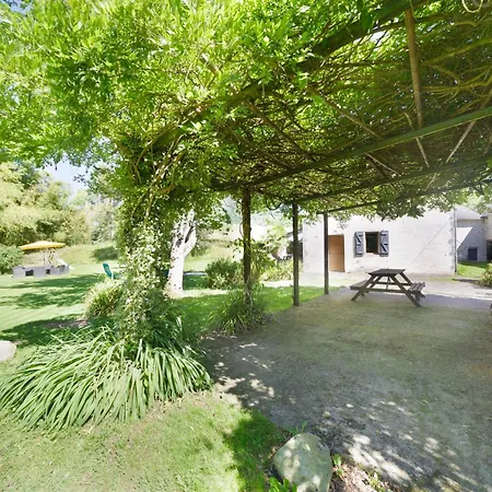 Chez Castagné Hébergement de vacances *